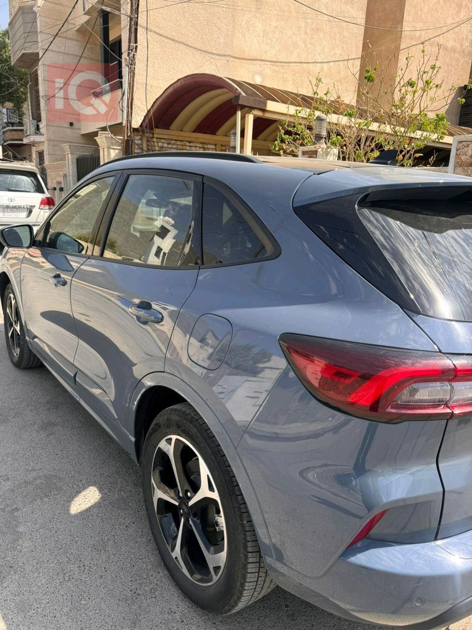 Ford Escape